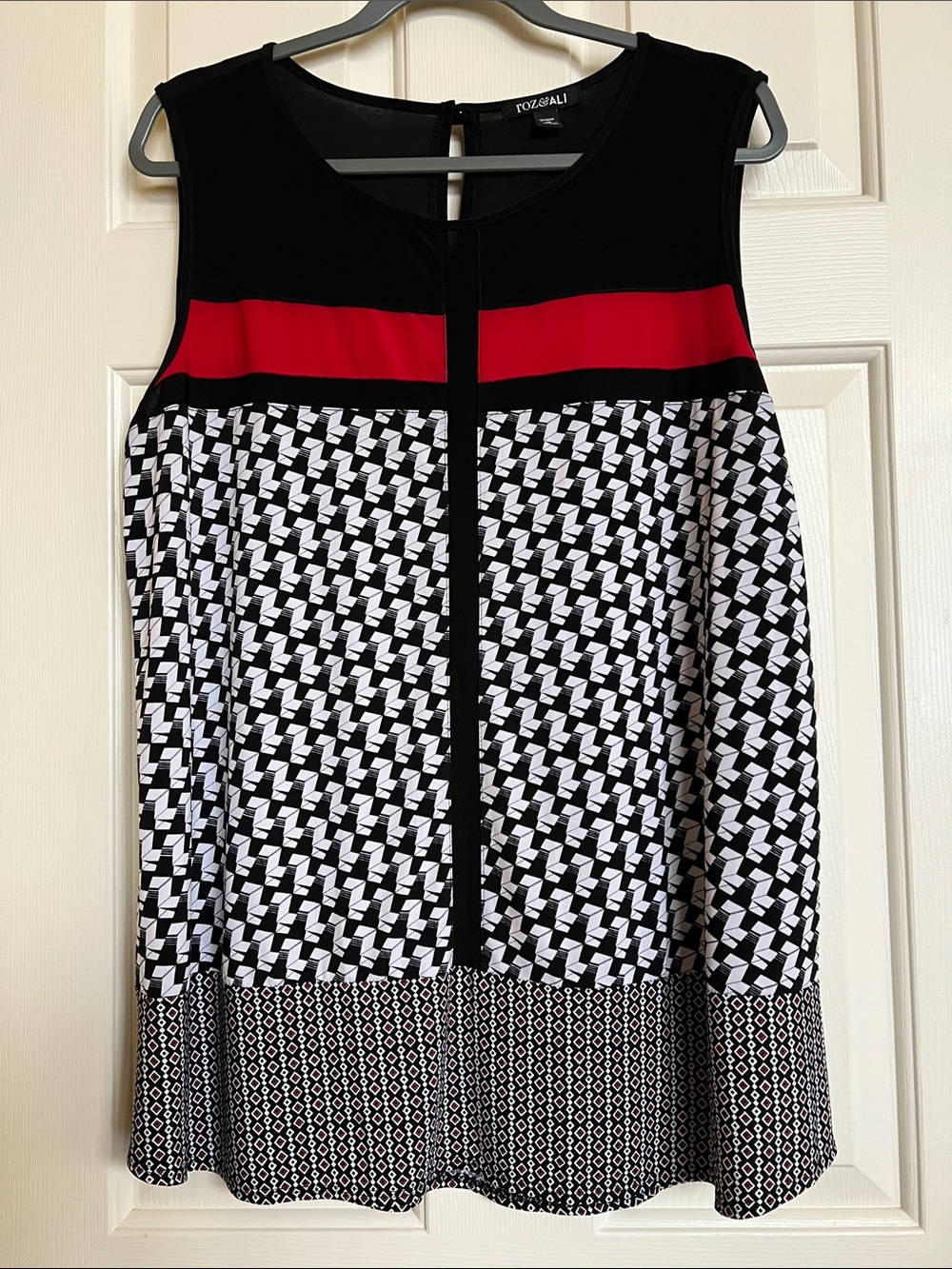 Roz & Ali tops